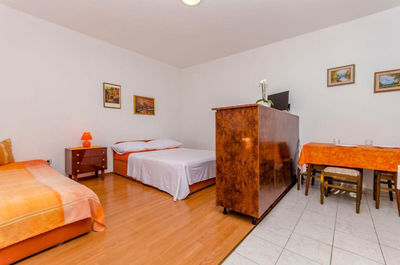 Apartments Tomislav Trogir Ngoại thất bức ảnh