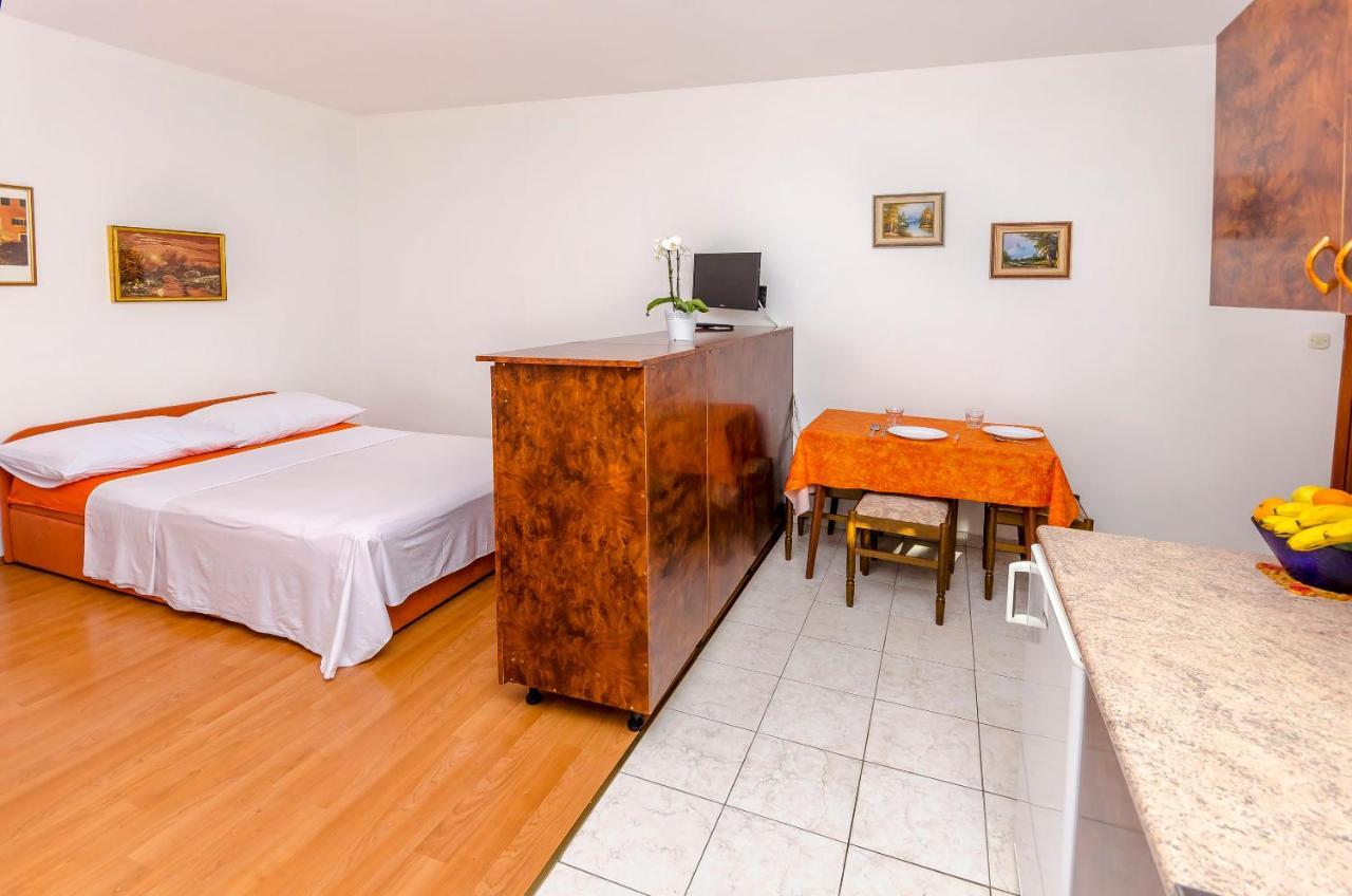 Apartments Tomislav Trogir Ngoại thất bức ảnh