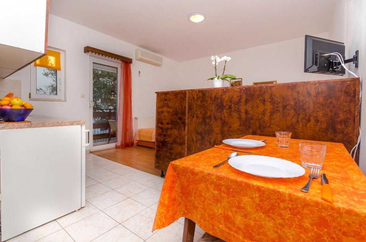 Apartments Tomislav Trogir Ngoại thất bức ảnh