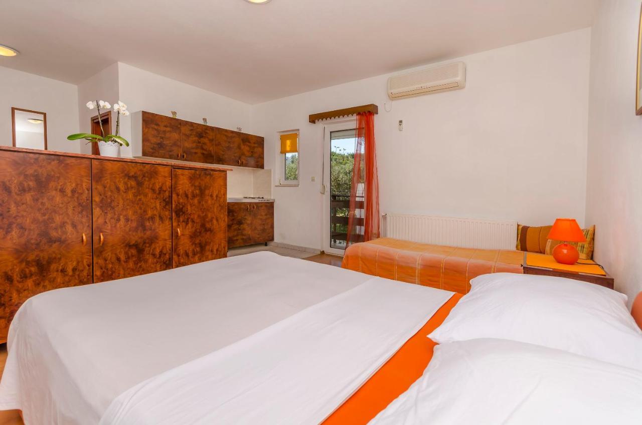 Apartments Tomislav Trogir Ngoại thất bức ảnh